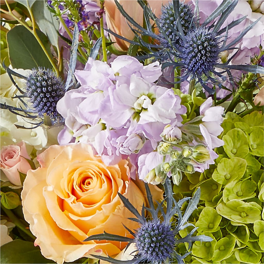 Porch Swing Bouquet –  Floreria Principe De Paz Llc, Somerset NJ