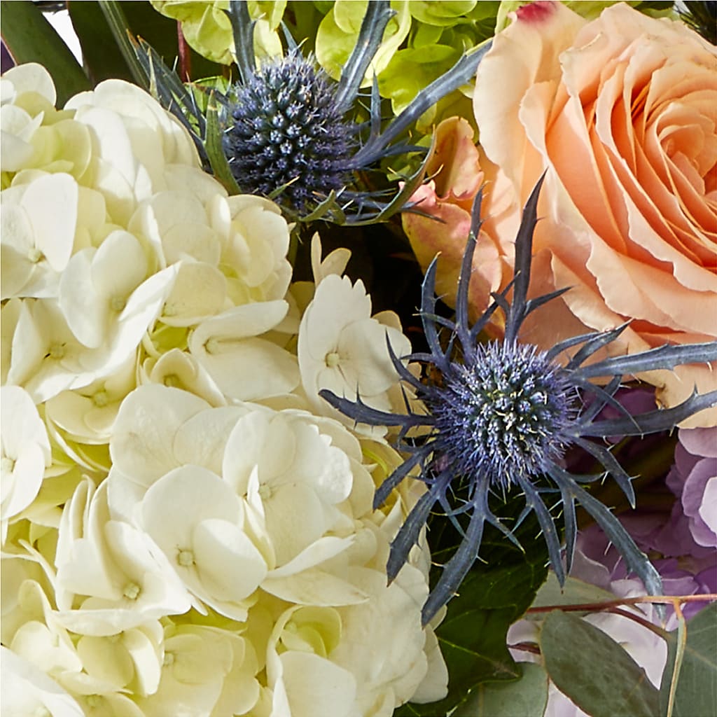 Porch Swing Bouquet –  Floreria Principe De Paz Llc, Somerset NJ