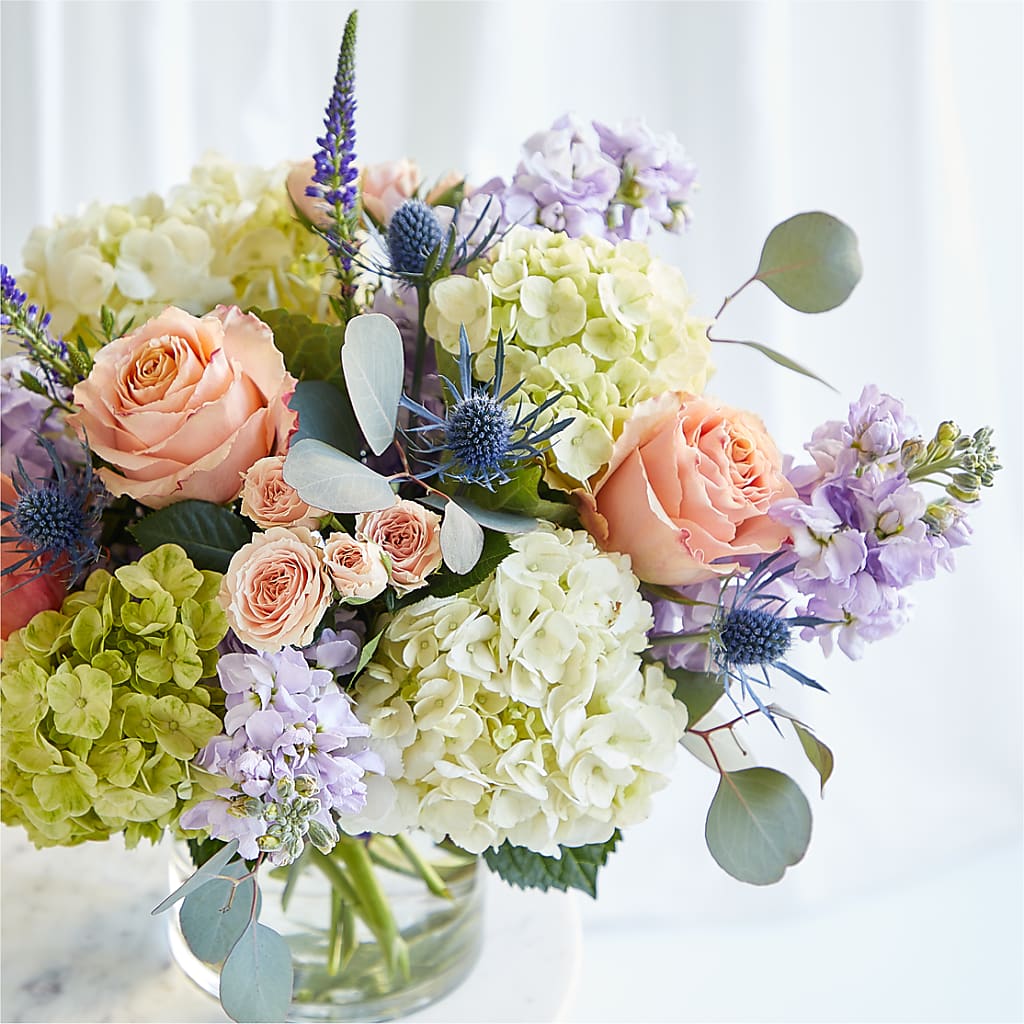 Porch Swing Bouquet –  Floreria Principe De Paz Llc, Somerset NJ