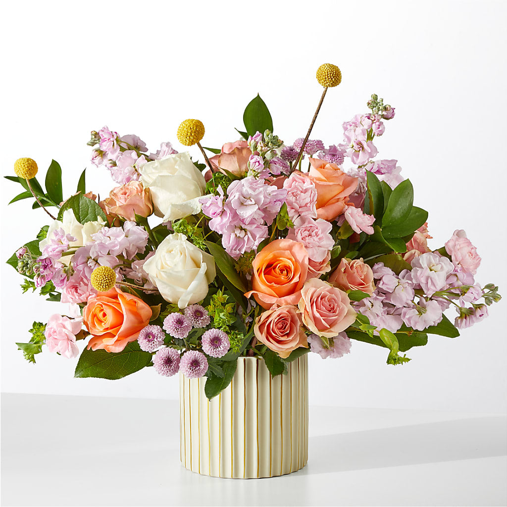 French Market Bouquet with Ivory Vase –  Floreria Principe De Paz Llc, Somerset NJ