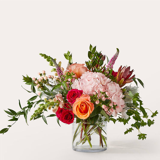Glitz & Glam Bouquet –  Floreria Principe De Paz Llc, Somerset NJ