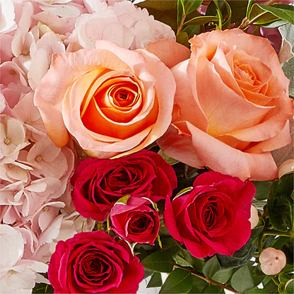 Glitz & Glam Bouquet –  Floreria Principe De Paz Llc, Somerset NJ