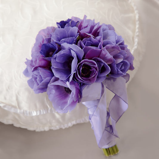 Purple Passion Bouquet  –  Floreria Principe De Paz Llc, Somerset NJ