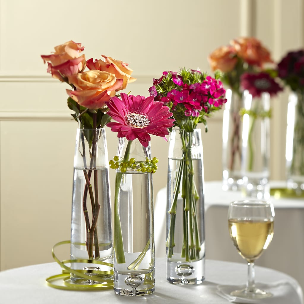 Sparkling Toast Centerpiece –  Floreria Principe De Paz Llc, Somerset NJ