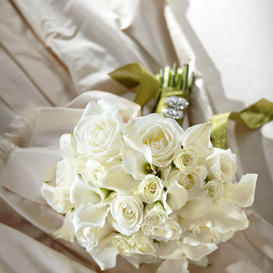 Serene Highness Bouquet –  Floreria Principe De Paz Llc, Somerset NJ