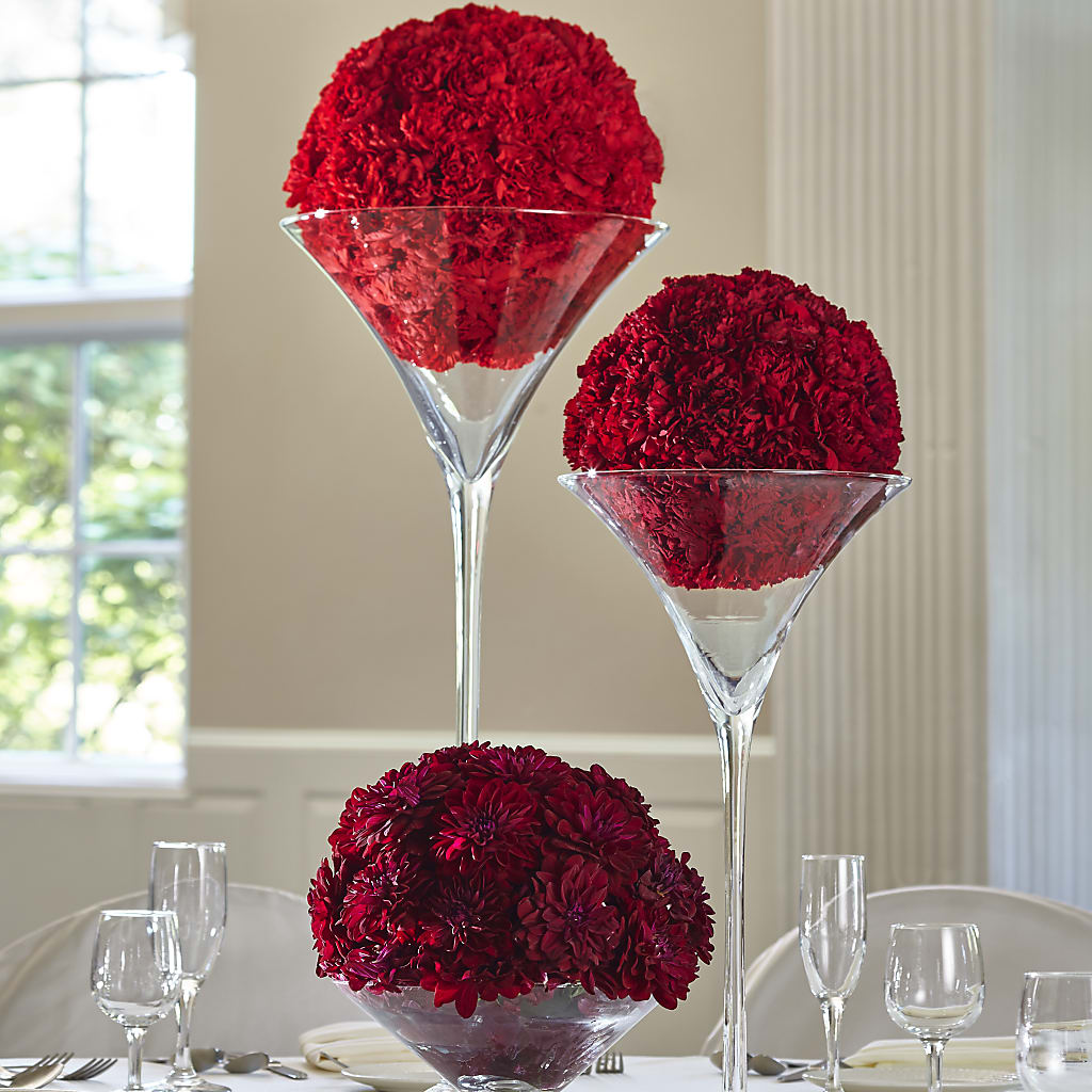 Our Special Vows Centerpiece –  Floreria Principe De Paz Llc, Somerset NJ